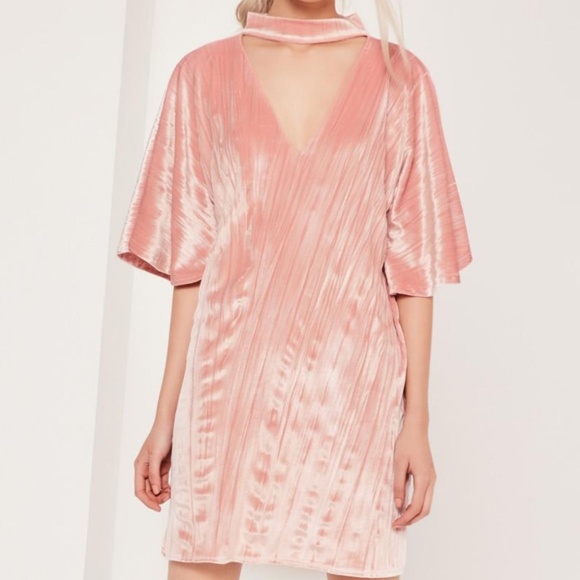 Missguided Dresses & Skirts - Nwt Missguided blush pink velvet choker dress DB4
